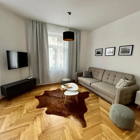 Apartment Firstclass 2r_apartment In *